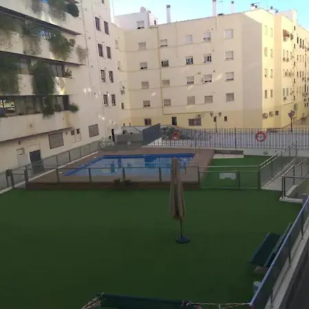 Edificio Trovador Homestay
