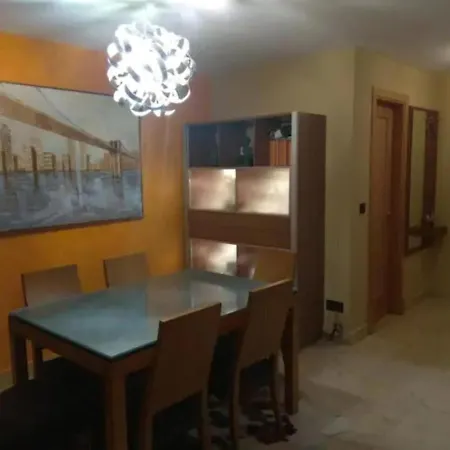 Homestay Edificio Trovador *